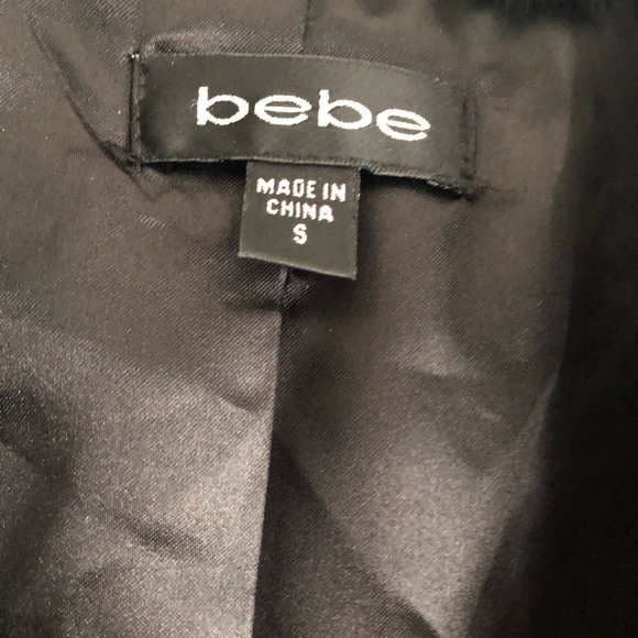 😊SOLD😊 NWOT BEBE PUFFER JACKET - Picture 4 of 6